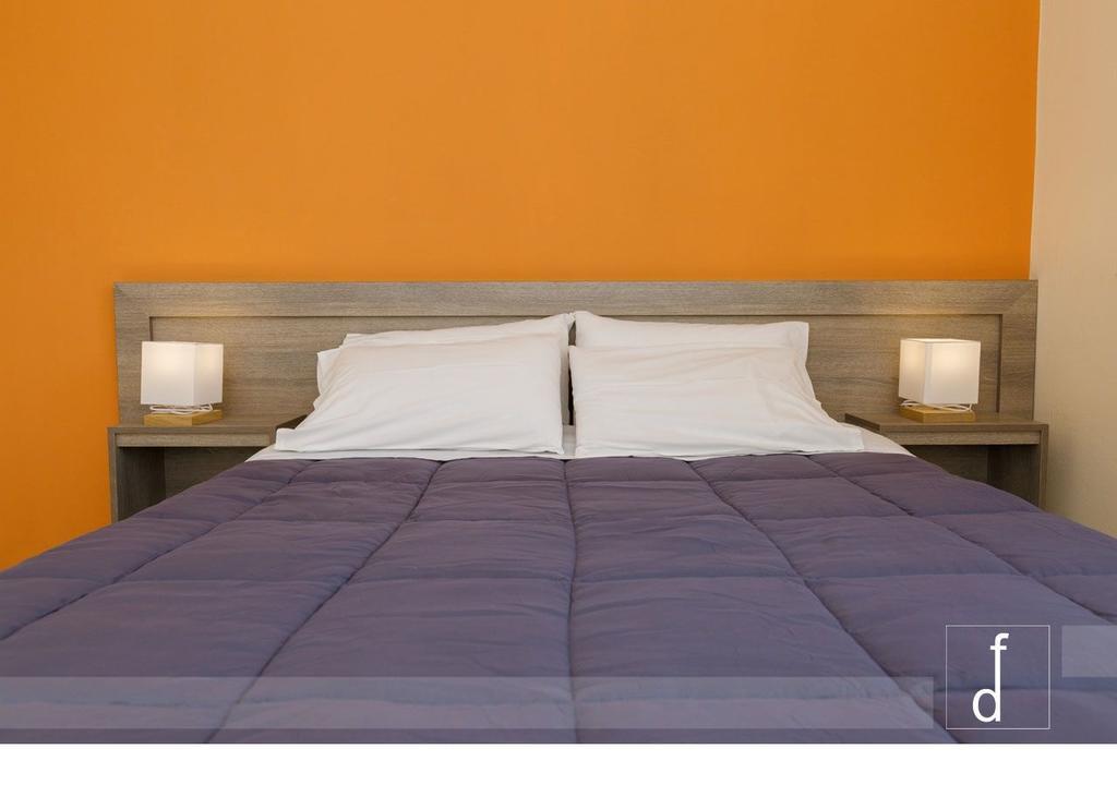 Elaionas Aparthotel Leonídion Exteriör bild